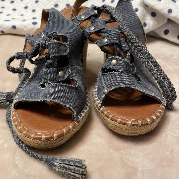 Cute wedges - Picture 4 of 5